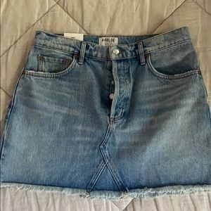 Size 30 Agolde Jean skirt, frayed hem Quinn
